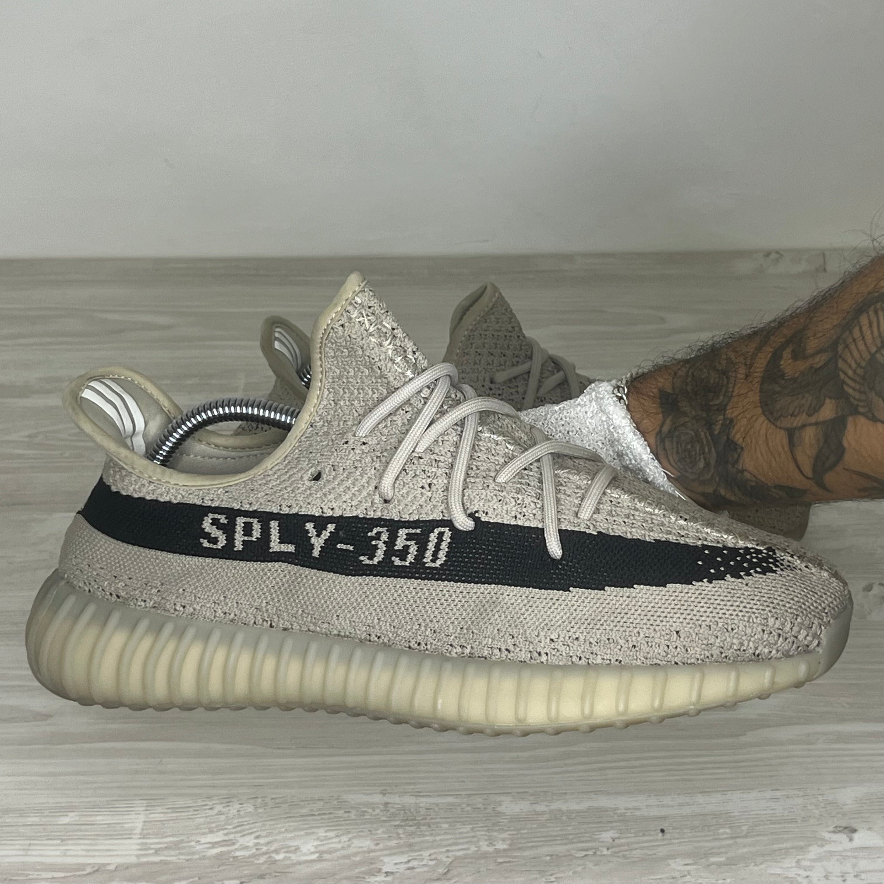 Adidas Yeezy, Herre 'Grå' (44)