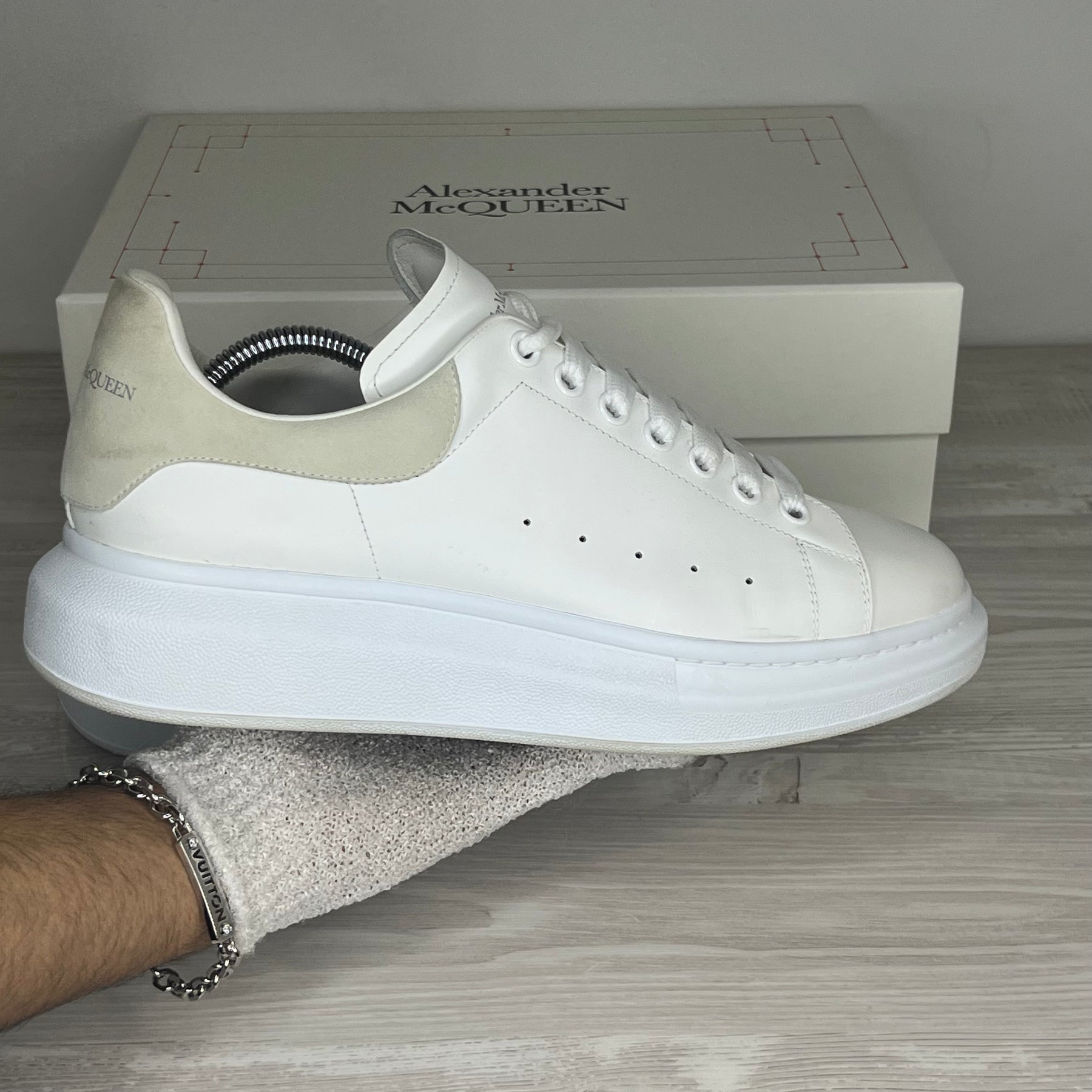 Alexander McQueen Sneakers, Herre 'Hvid' Grå Ruskind Hæl Oversized (44.5) ✉️