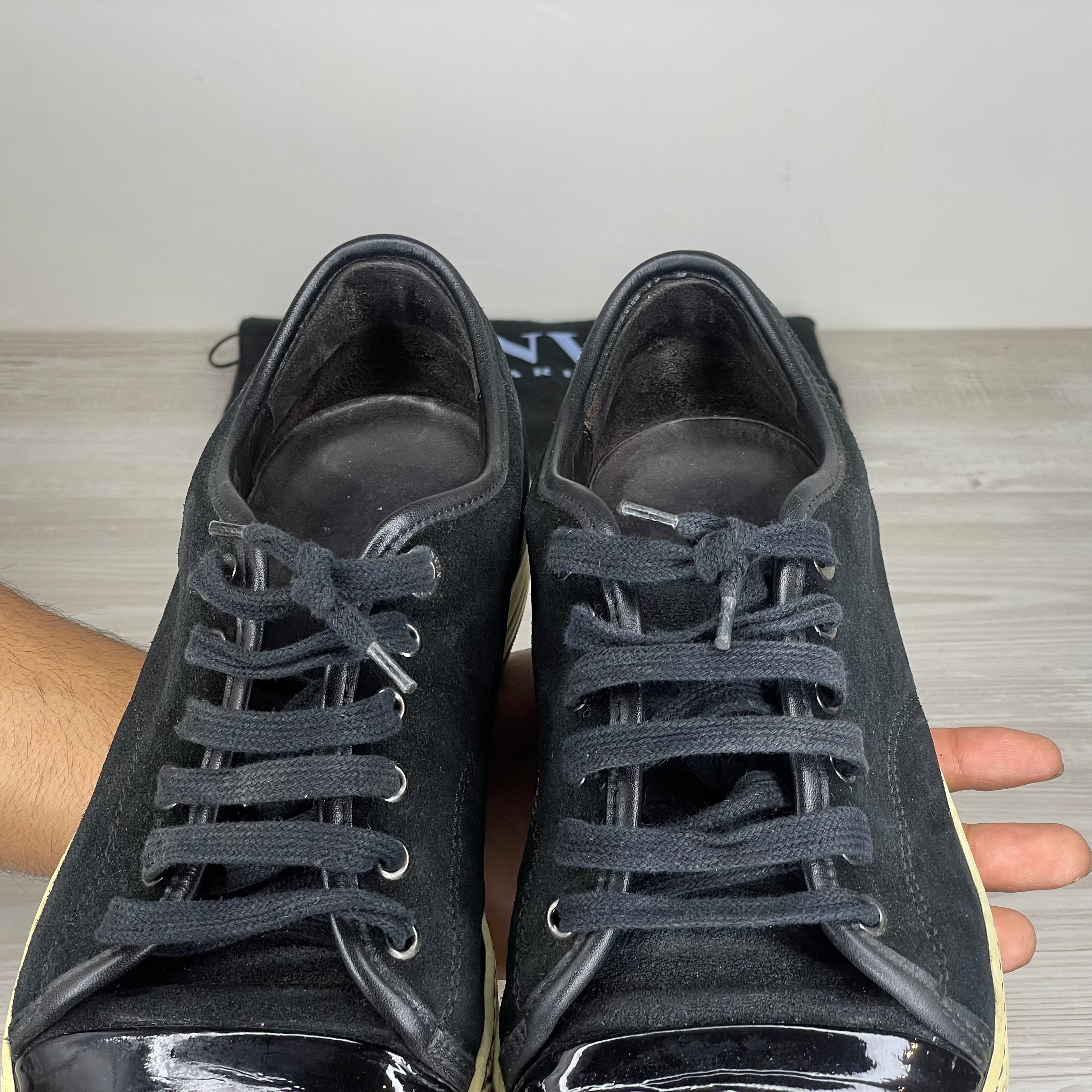 Lanvin Sneakers, 'Sort Ruskind' Lak Toe (41) 🫥