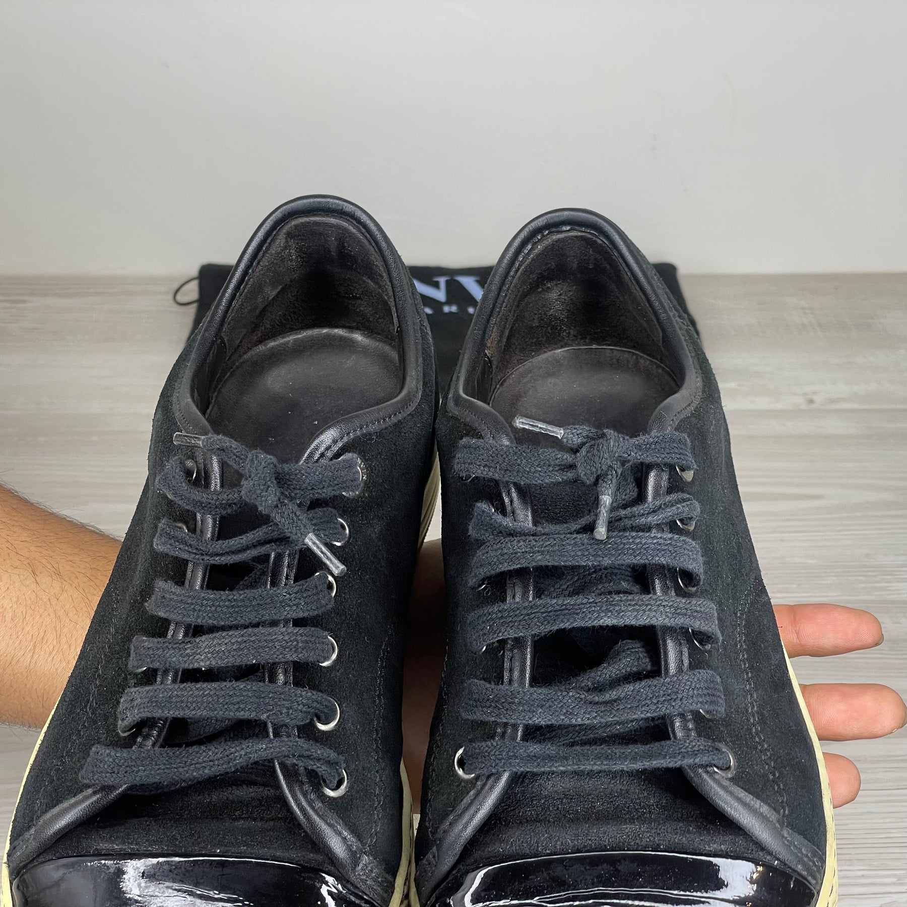 Lanvin Sneakers, 'Sort Ruskind' Lak Toe (41) 🫥