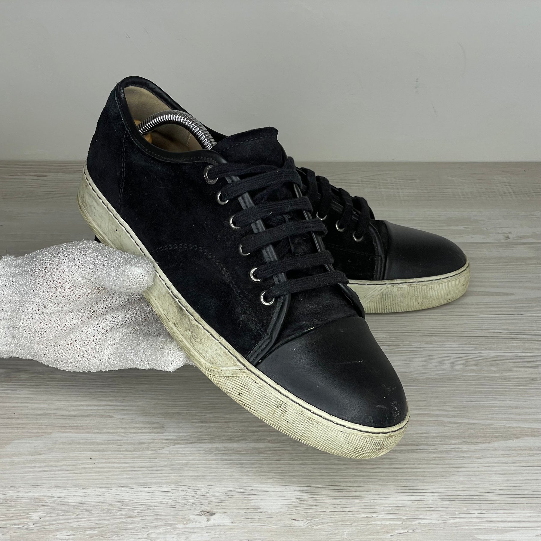 Lanvin Sneakers, 'Sort Ruskind' Mat Toe (41) 🫣