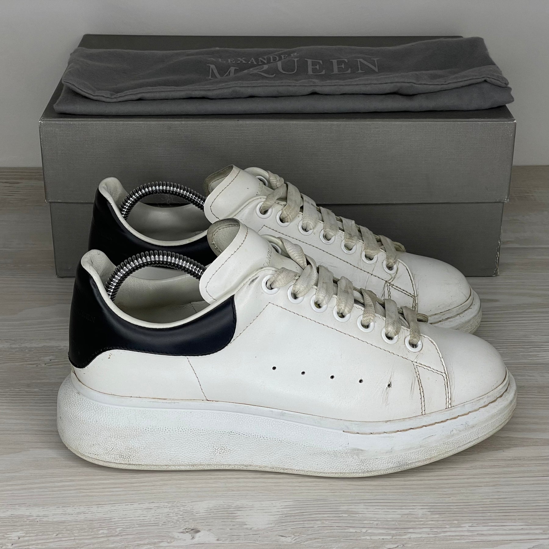 Alexander McQueen Sneakers, 'Hvid Læder' Oversized (40) ⚪️