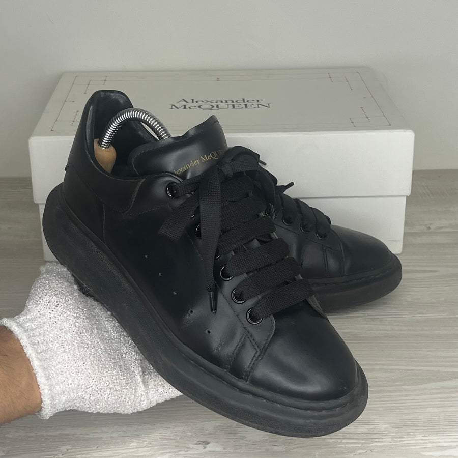 Alexander McQueen Sneakers, 'Sort Læder' Oversized (42.5)
