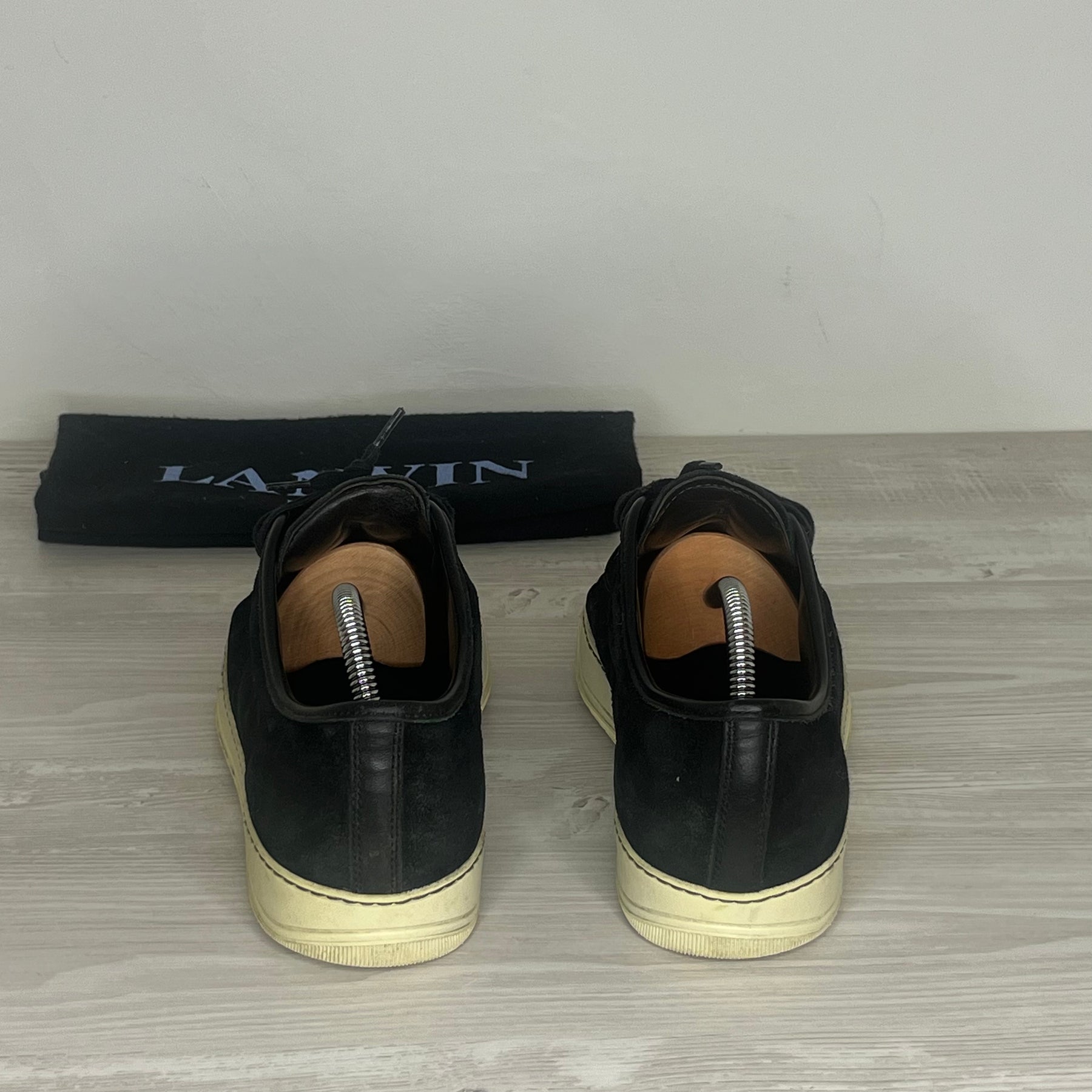 Lanvin Sneakers, 'Sort Ruskind' Lak Toe (40)