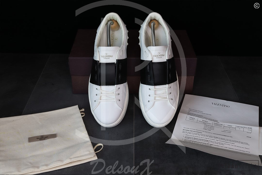 Valentino 'Black Stripe' Open (43) 😱