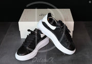 Alexander McQueens 'Black & White' Oversized Sneakers (39.5) 😳