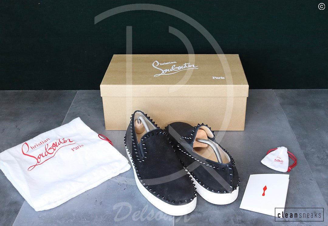 Christian Louboutin 'Black Suede' Pik Boat (42.5) 🏰