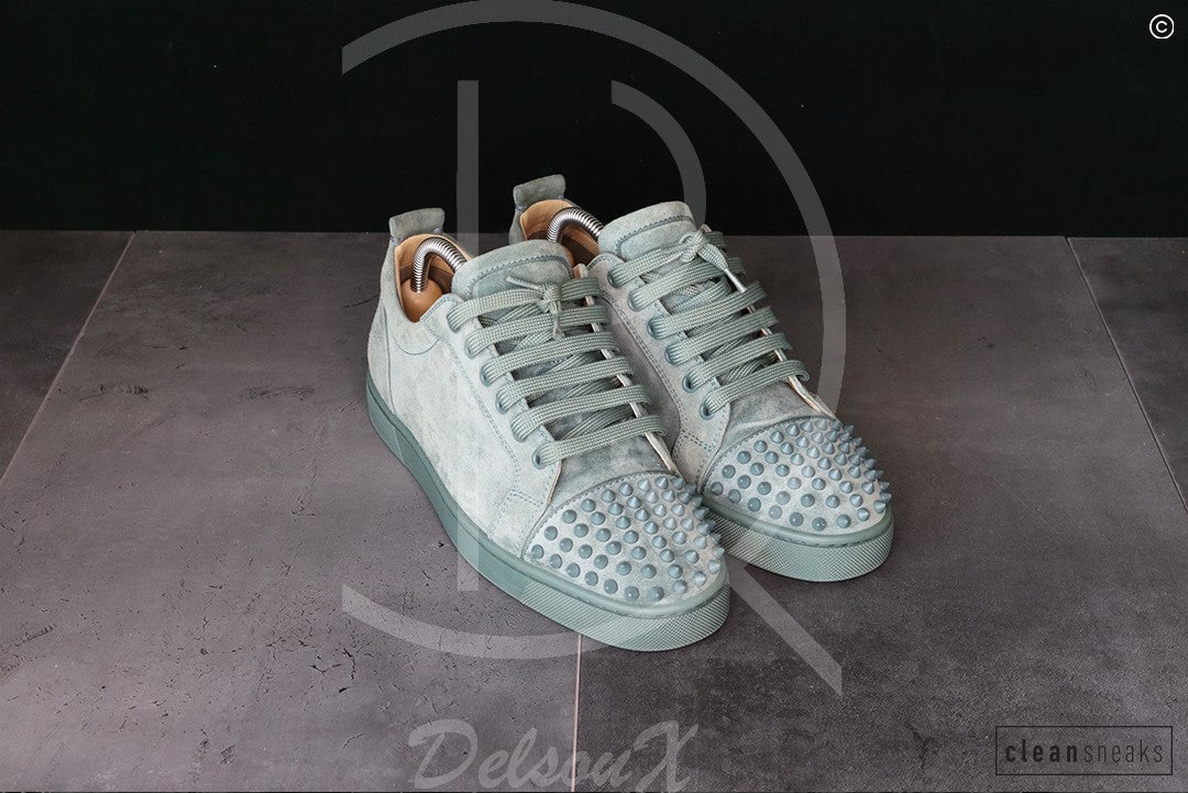 Christian Louboutin 'Everest' Junior Spikes (43) 😋