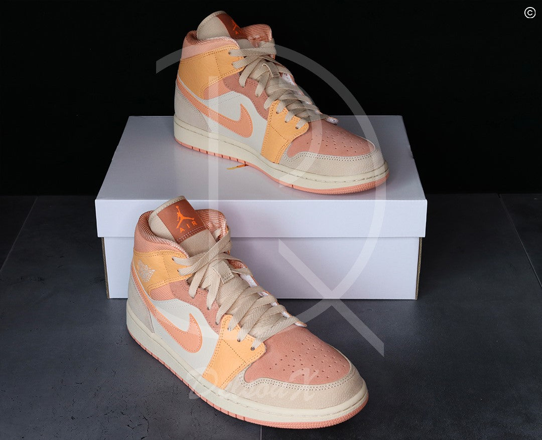 Nike Jordan 1 'Apricot Orange' Mid (W) (43) 🍑