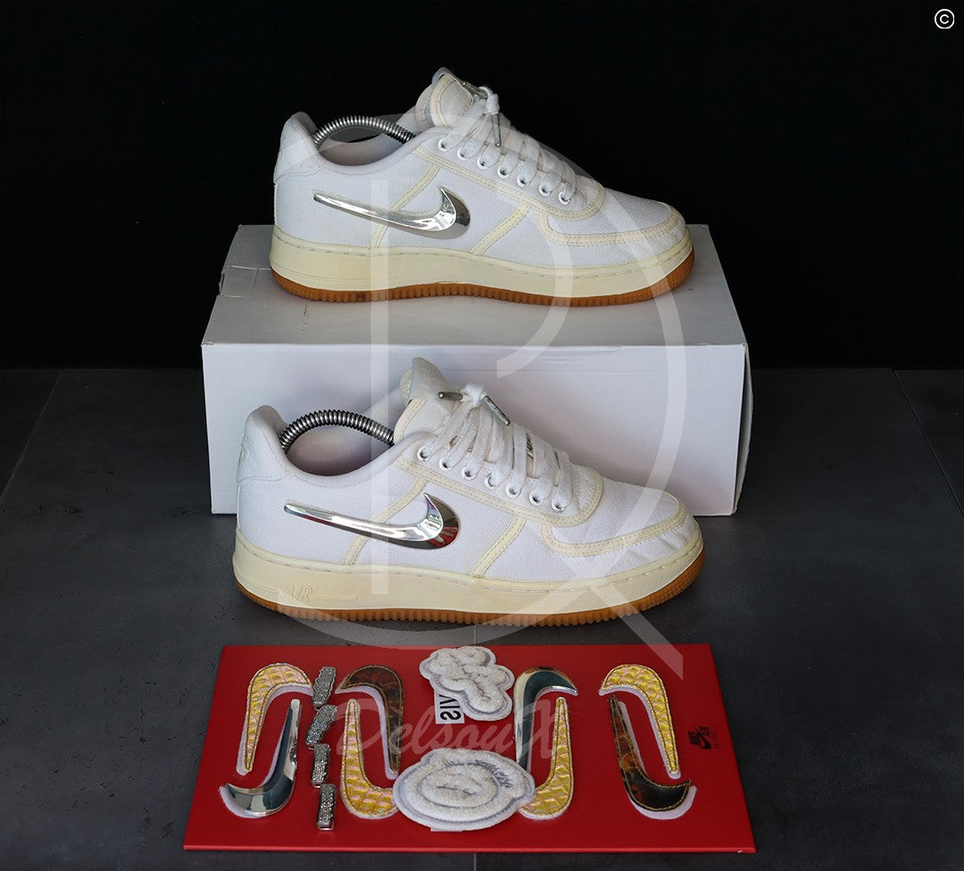 Nike Air Force 1 Low Travis Scott (AF100) (40) 😁