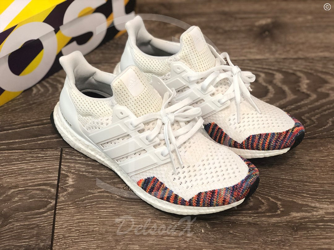 Adidas Ultra Boost 1.0 'Mulitcolor' (44 2/3) 🕊