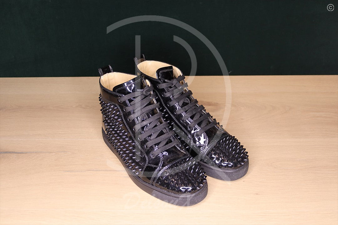 Christian Louboutin Louis Spikes Orlato Flat 'Black Patent Leather' (42) 🕺🏼