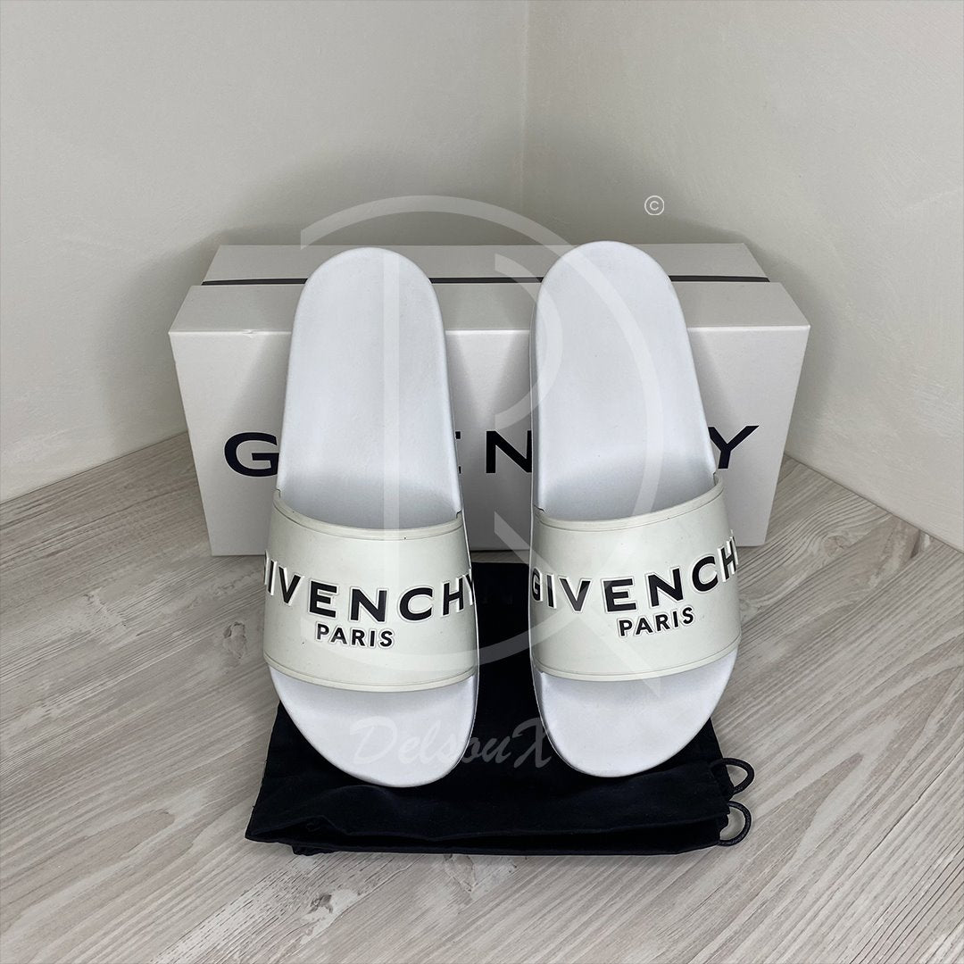 Givenchy Logo Rubber Herre Slides (42) ⛱