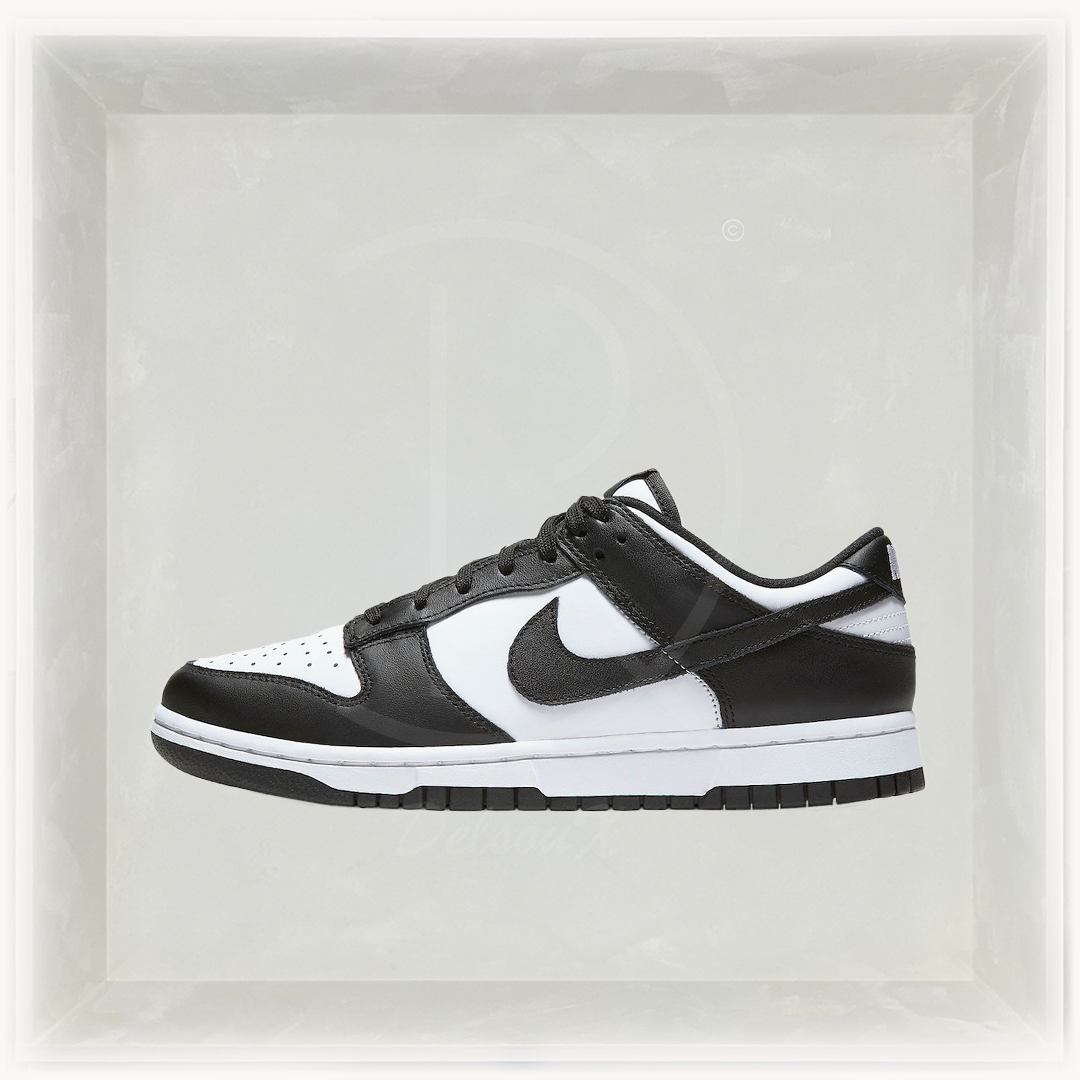 Nike Sneakers, Dunk Low ‘Black White’ Panda 🐼