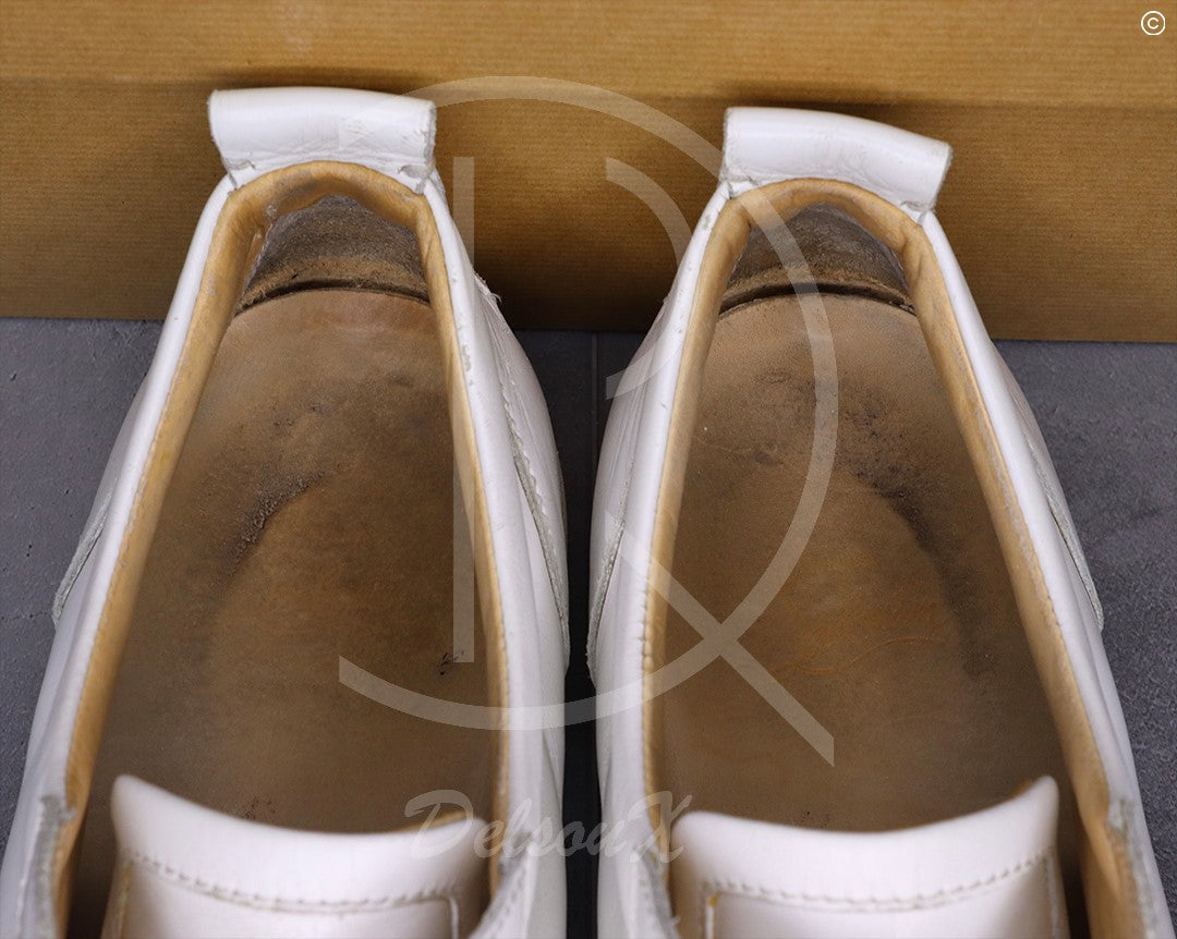Christian Louboutin 'White Leather' Junior Spikes (44.5) 🪙
