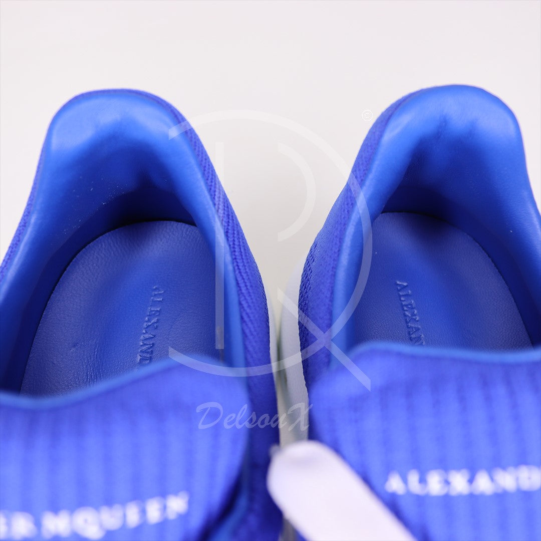 Alexander McQueens 'Blue Velvet' Oversized (41) 🧞‍♂️