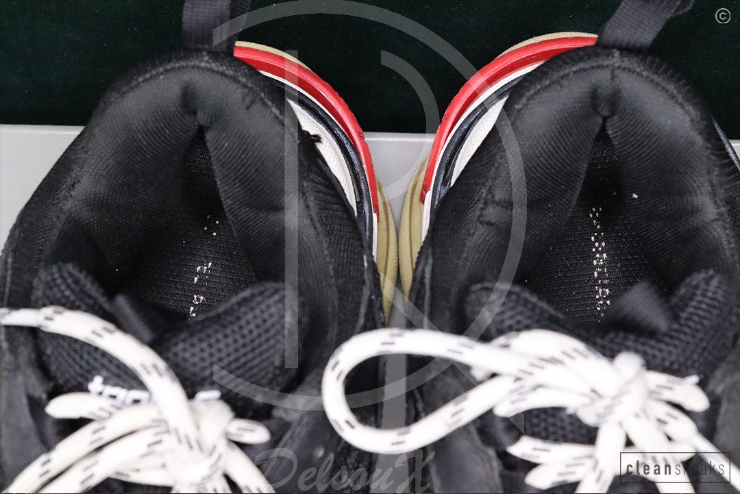 Balenciaga ‘Black&Red’ Tripple S (42) 👹