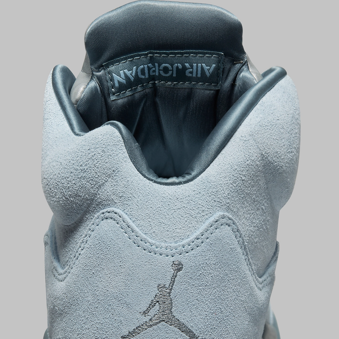 Nike Sneakers, Jordan 5 Retro ‘Bluebird’ (W)