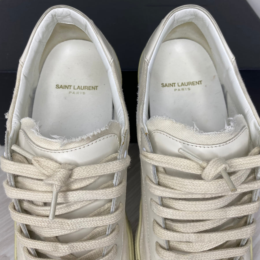 Saint Laurent Sneakers, 'Beige' Court Classic Distressed Herre (42) 🙀