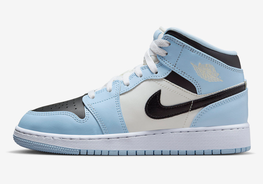 Nike Sneakers, Jordan 1 Mid ‘Ice Blue’ (GS)