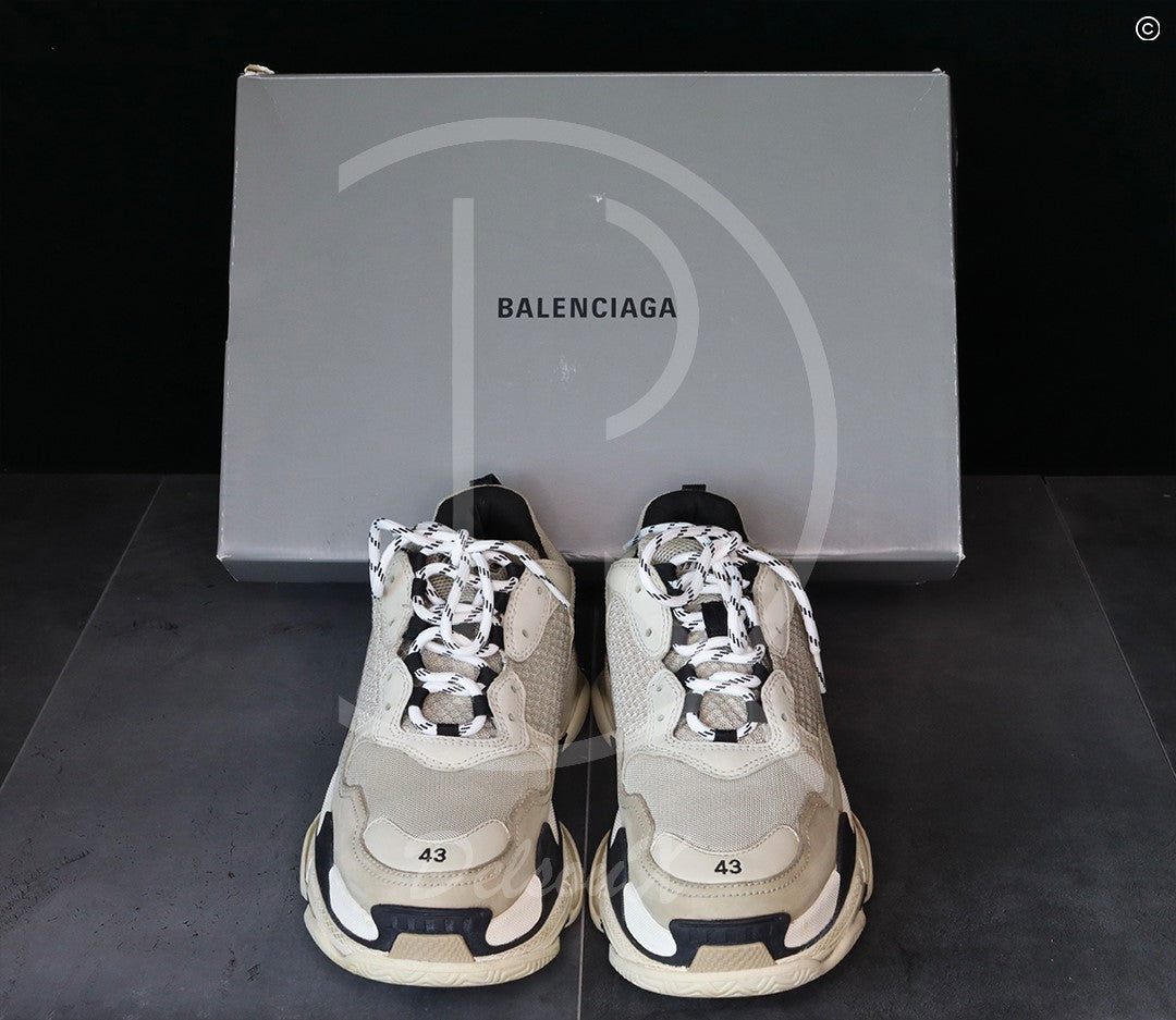Balenciaga 'Multi Beige' Tripple S (43) 👻