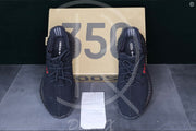 Adidas Yeezy Sneakers, 350 'Bred' V2 (43 1/3) 🕶