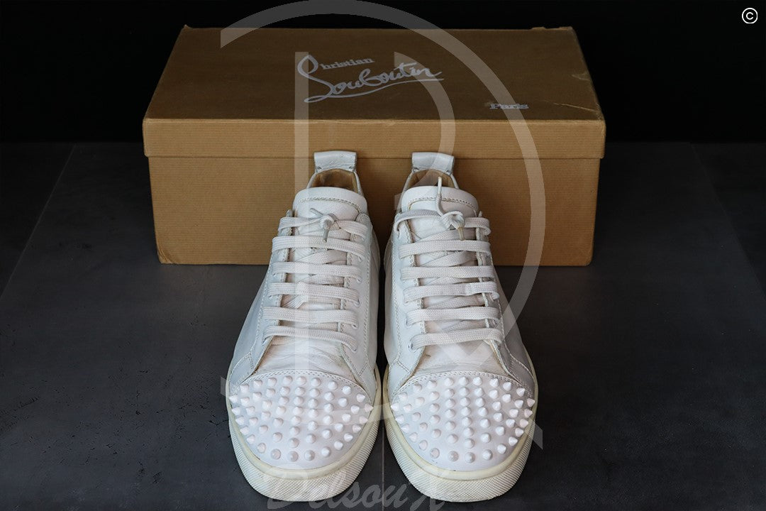 Christian Louboutin 'White Leather' Junior Spikes (44.5) 🪙
