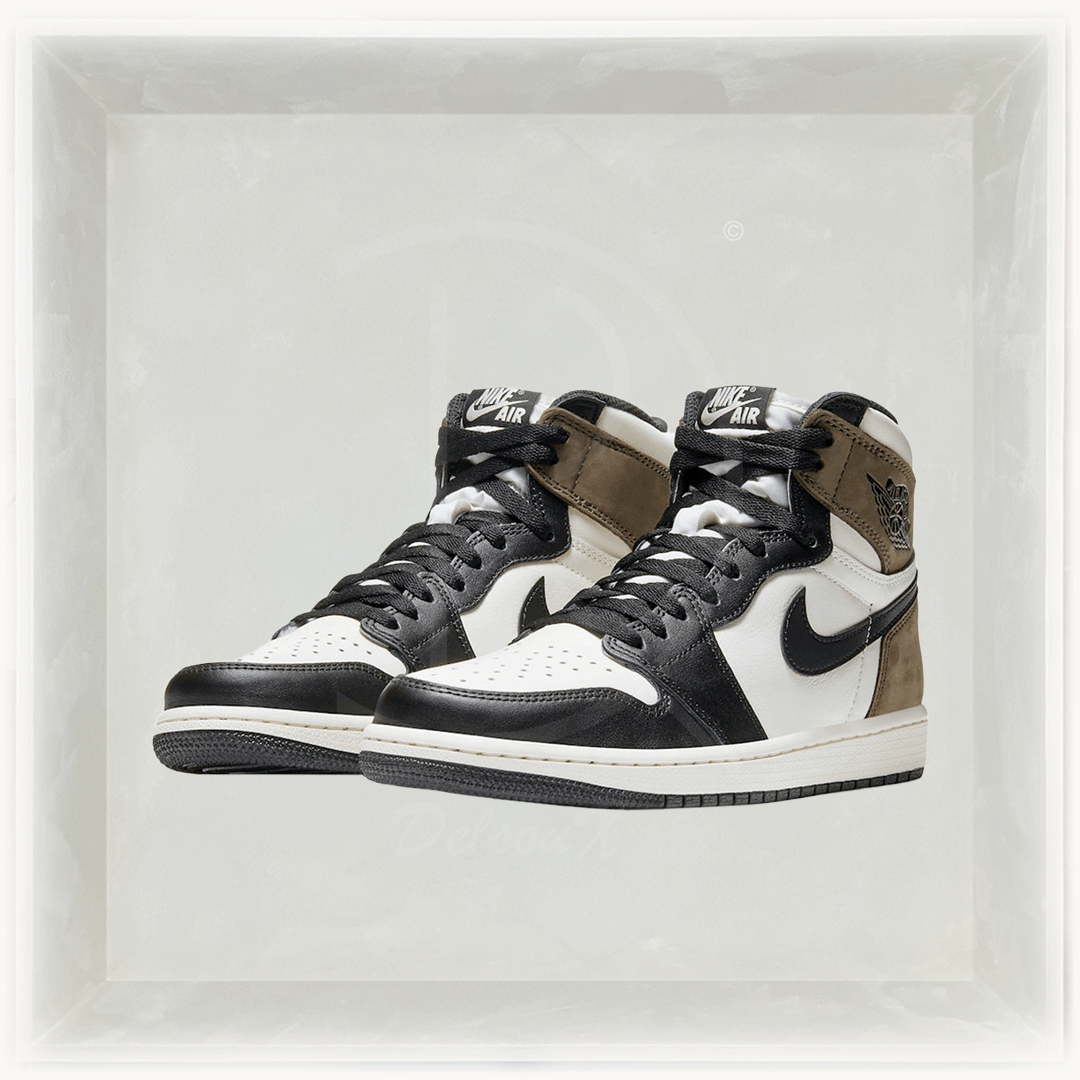 Nike Sneakers, Jordan 1 Retro High 'Dark Mocha' 🌰