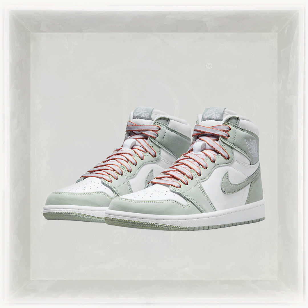 Nike Sneakers, Air Jordan 1 Retro High OG 'Seafoam' (W) ⛹🏽