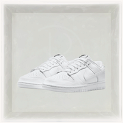 Nike Sneakers, Dunk Low 'Triple 'White' (2021) (W) 💡