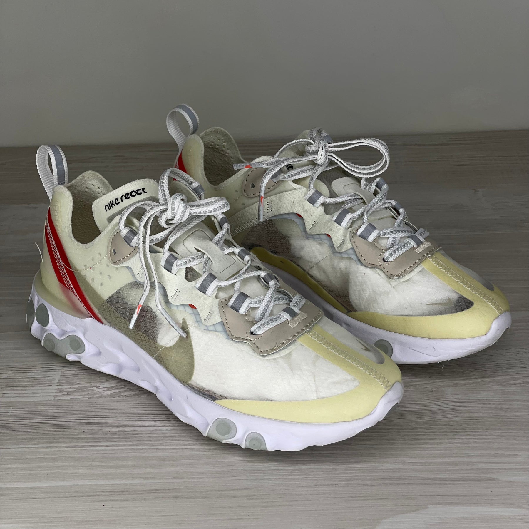 Nike Sneakers, React Element 87 Sail Light Bone (37.5)