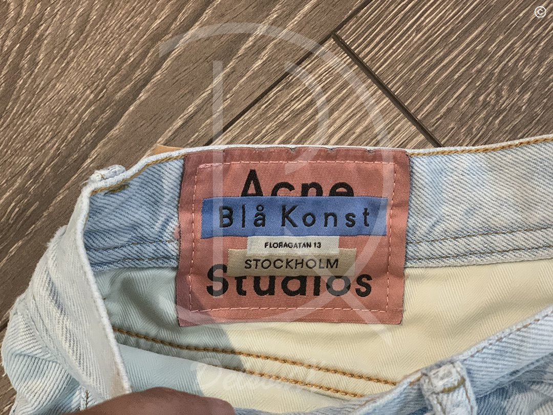 Acne Studios Shorts, Canoe Lt Blue Shorts (W29) 🥳