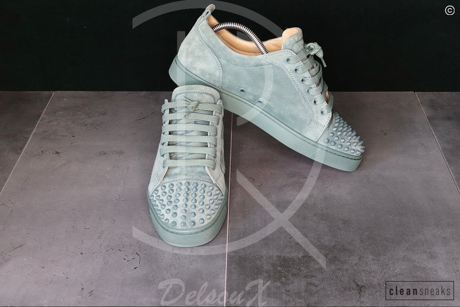 Christian Louboutin 'Everest' Junior Spikes (43) 😋