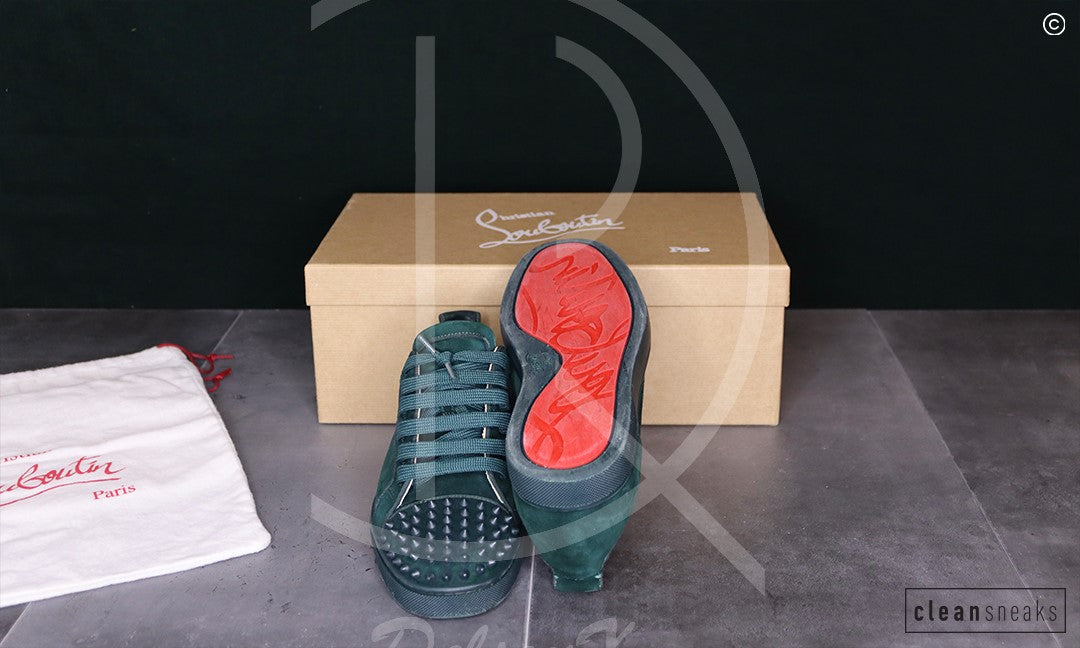 Christian Louboutin 'Voseges Mat' Junior Spikes (40) 🍾