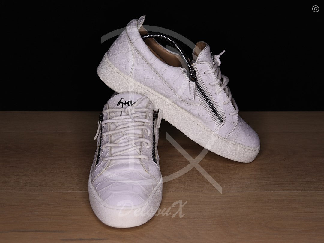 Giuseppe Zanotti 'OFF WHITE' Crocodile Frankie (44) 🐊