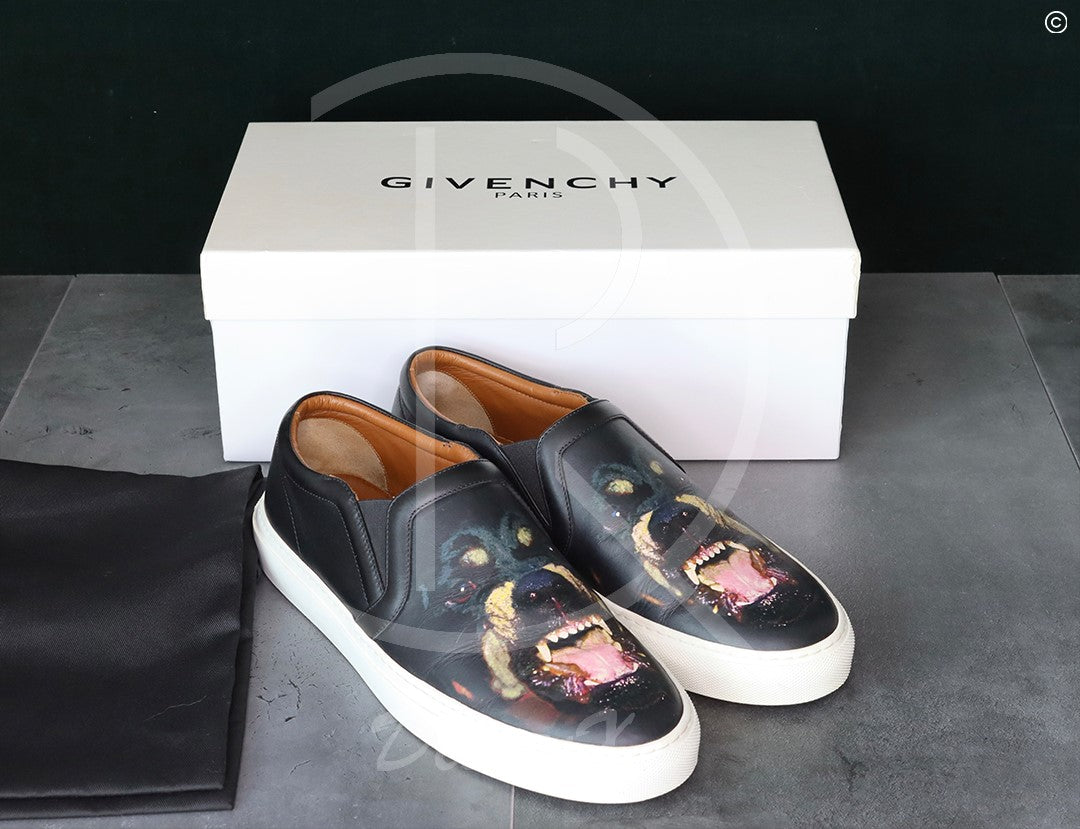 Givenchy 'Rottweiler' Slip-ons (42) 🐾