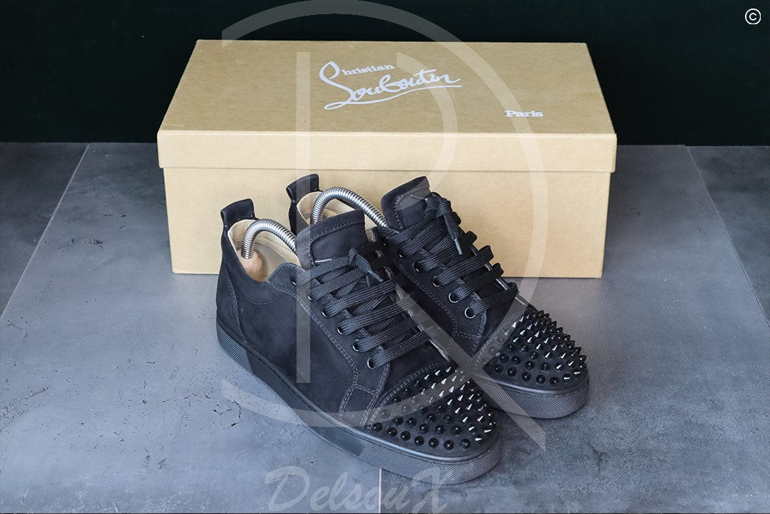 Christian Louboutin ’Black Suede’ Junior Spikes (40) 🕷