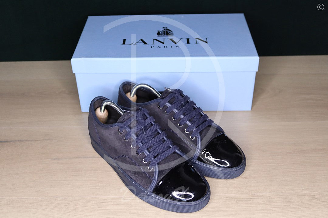 Lanvin 'Navy on Black' Lak Toe (40) 👨🏽‍✈️