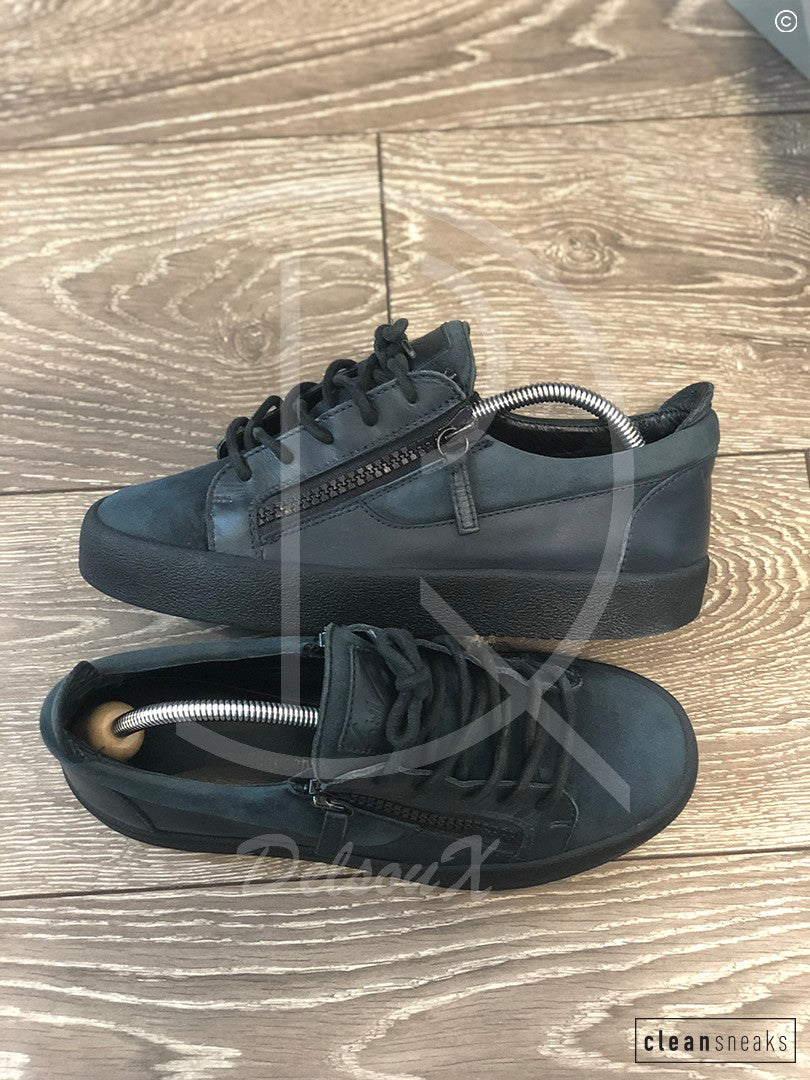 Giuseppe Zanotti Sneakers, London Frankie ‘Navy Suede’ (41) 👟