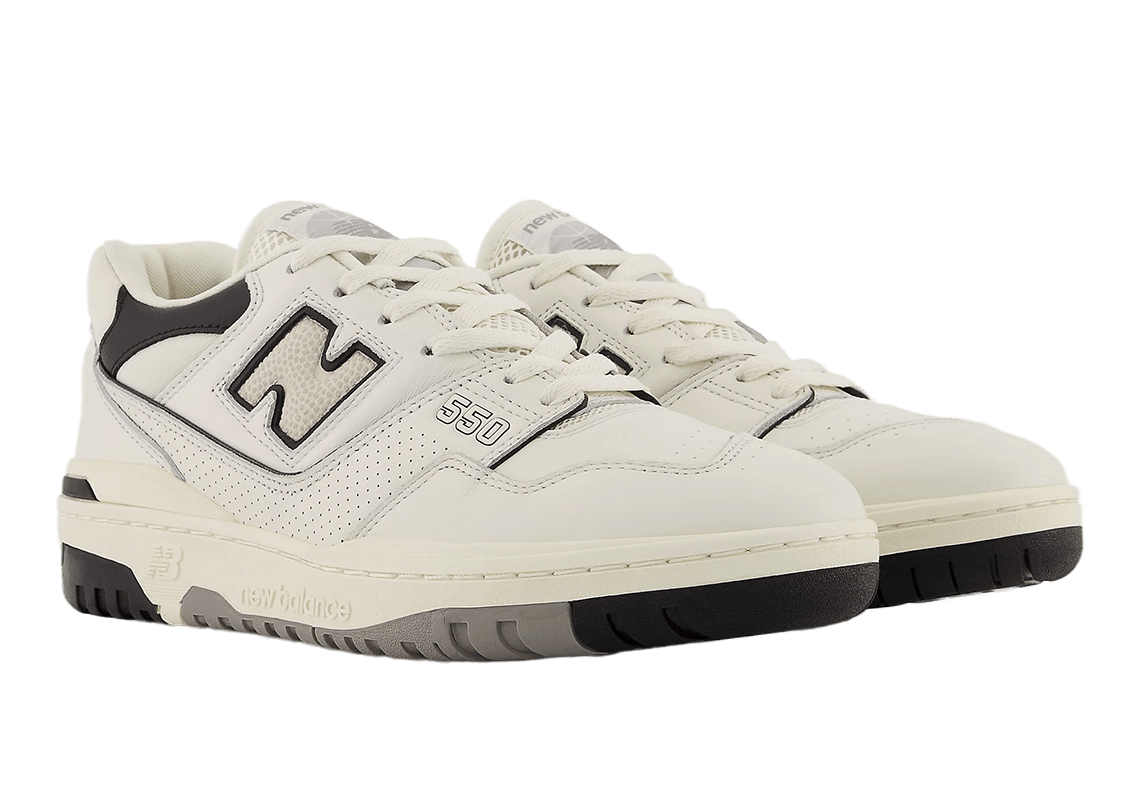 New Balance Sneakers, 550 'Cream Black’ 🥐