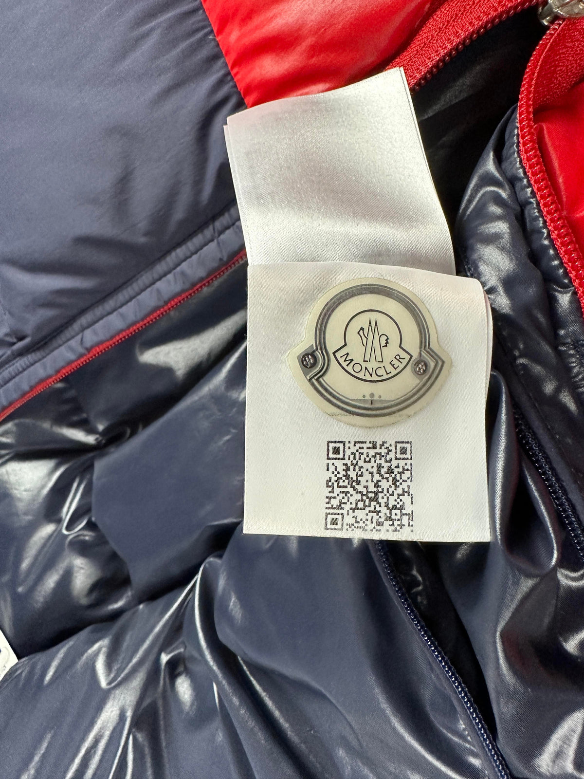 Moncler Konic