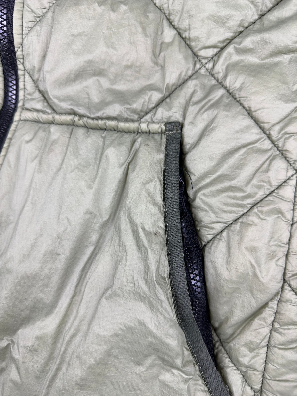 Stone Island Vest, Herre 'Gron' Garment Dyed (M)