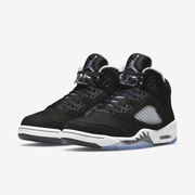 Nike Sneakers, Jordan 5 Retro ‘Moonlight’ (2021)