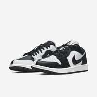 Nike Sneakers, Jordan 1 Low SE ‘Homage Split White Black’ (W)