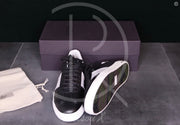 Valentino 'Flycrew' Black Leather (42.5) 🐧