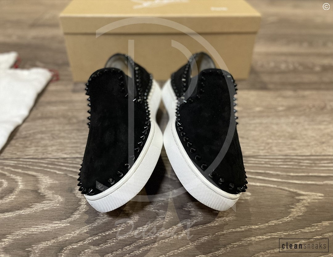 Christian Louboutin ’Black Suede' Pik Boat (40) 🩸