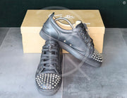 Christian Louboutin ’Gun Metal’ Junior Spikes (42) ⛓