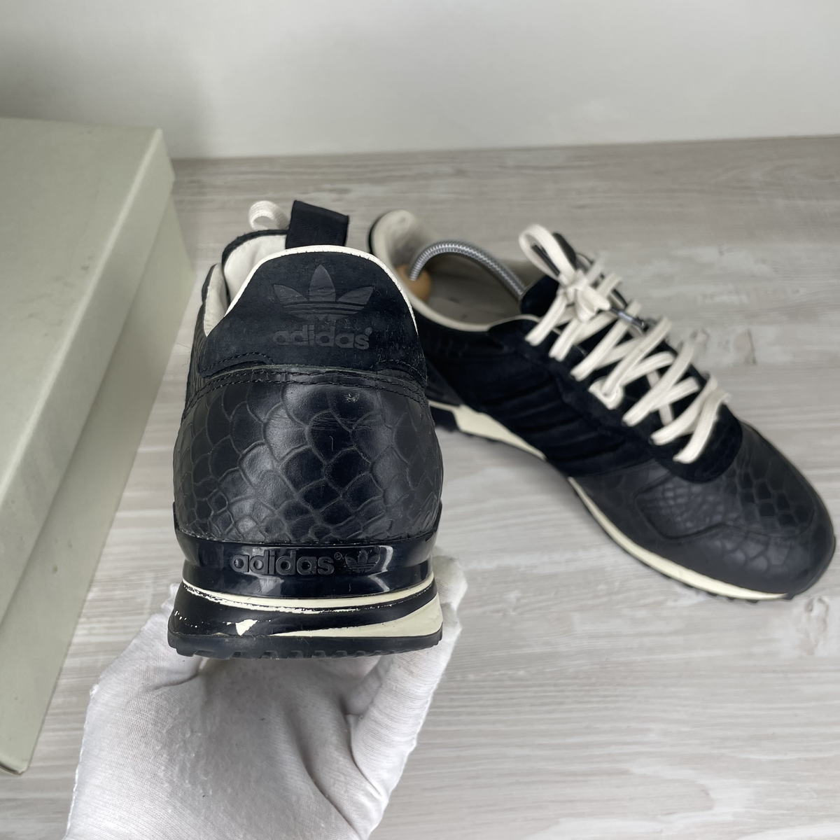 Adidas Sneakers, ZX 700 x SNS (43 1/3)