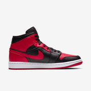 Nike Sneakers, Jordan 1 Mid ‘Banned’ (2020)