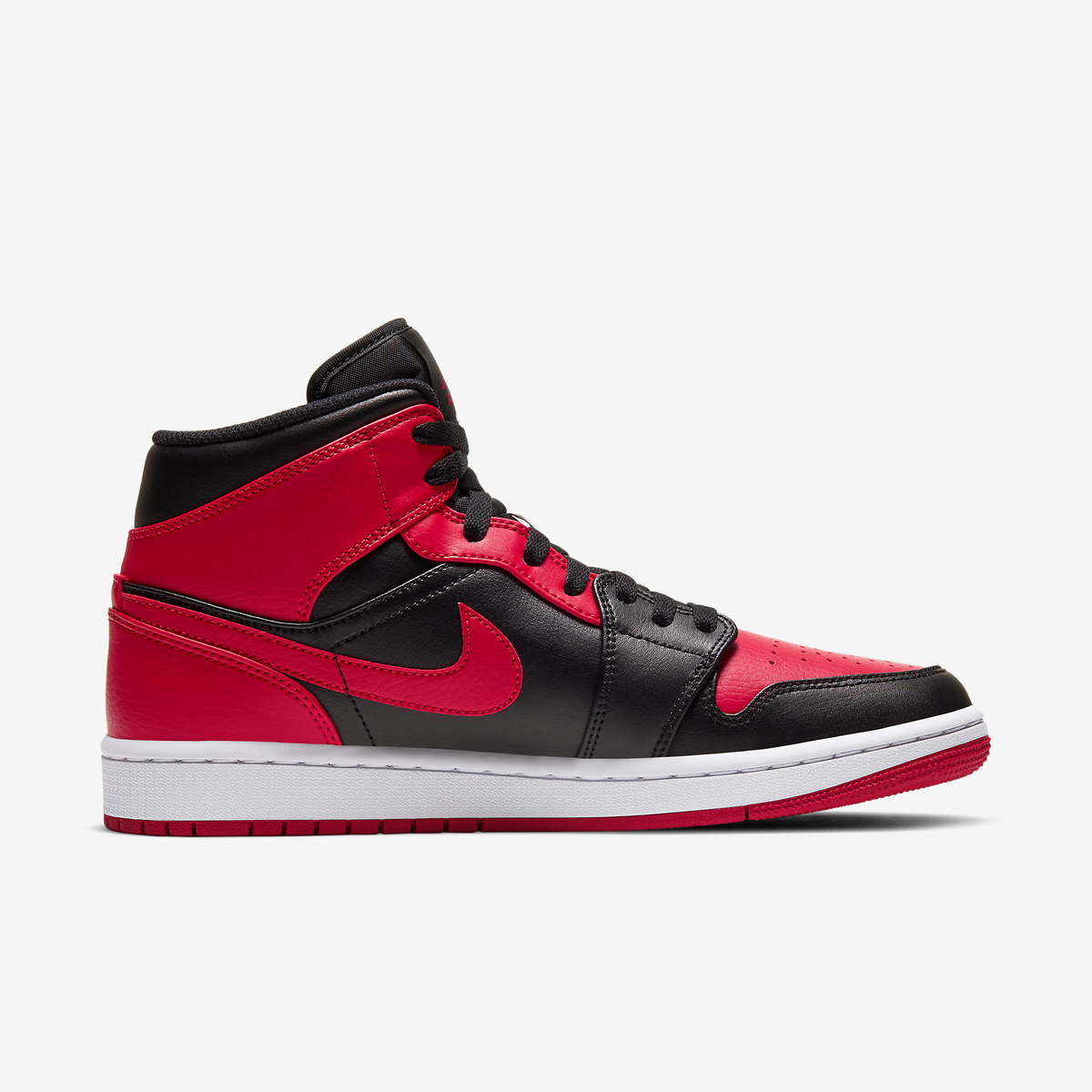 Nike Sneakers, Jordan 1 Mid ‘Banned’ (2020)